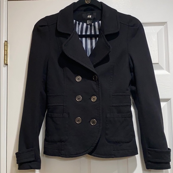 H&M Jackets & Blazers - H&M WOMEN’S BLACK JACKET. SIZE 8